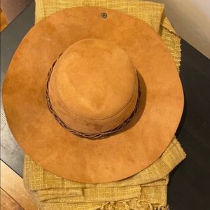 Peter Grimm brown suede hat